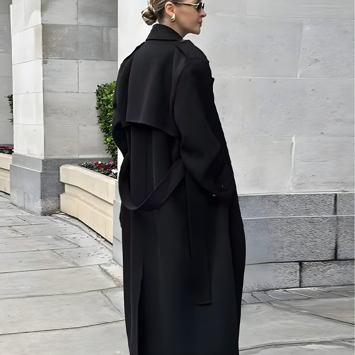 Oversized trenchcoat – By Livelle